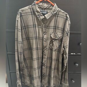 Fox Men's Casual Plaid Shirt in Brown and Black